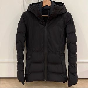 Lululemon sleet to street puffer jacket. Size 4